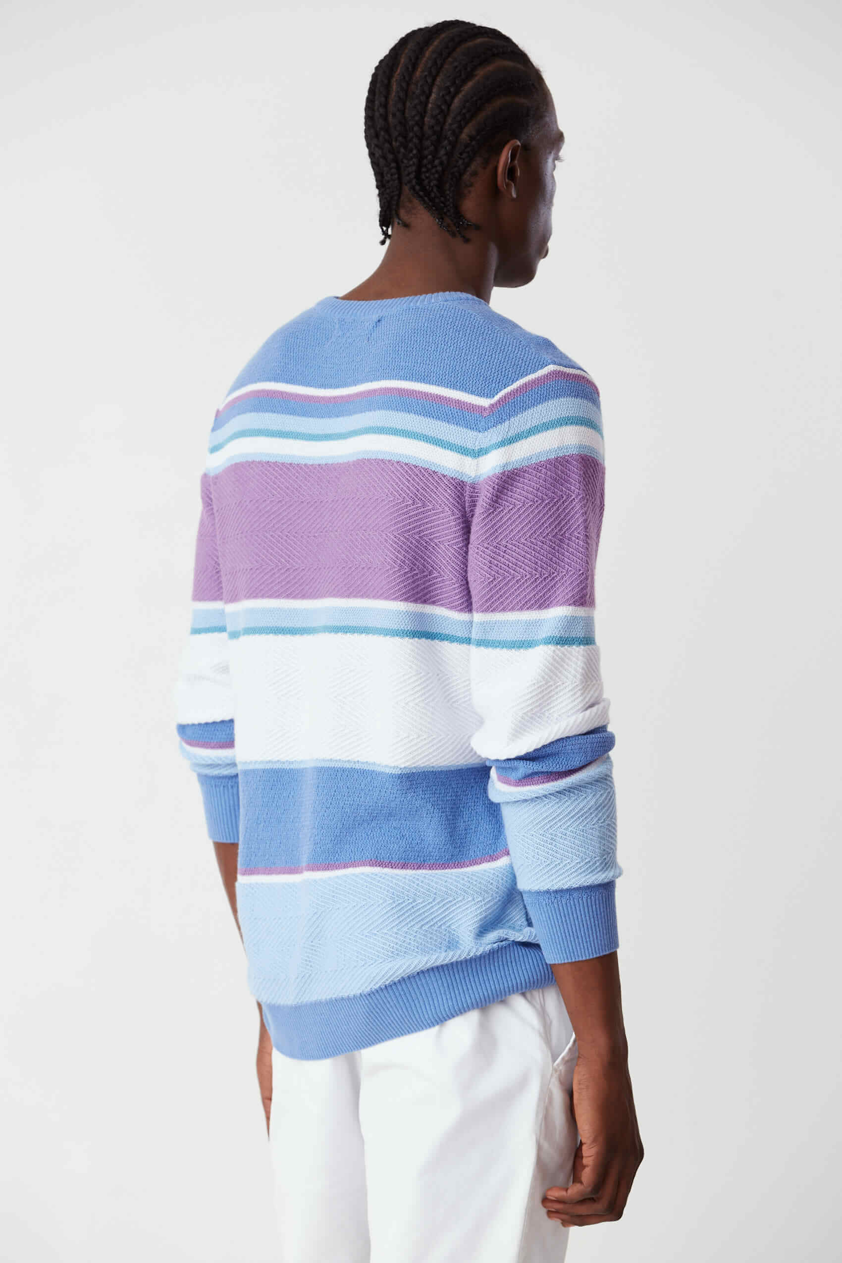 penguin_point-stripe-sweater_15-27-2024__picture-48383