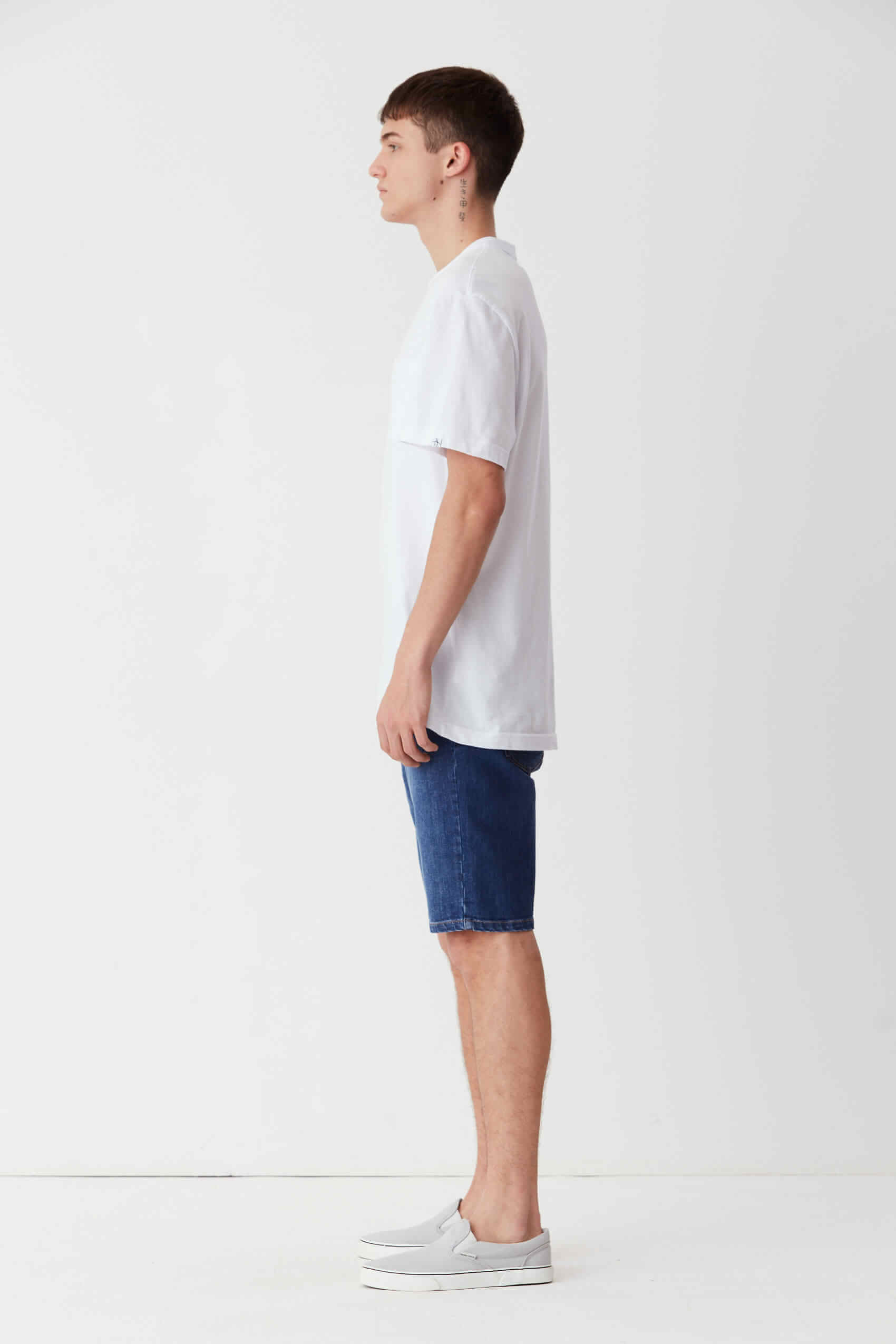 penguin_denim-skinny-short_16-04-2024__picture-48581