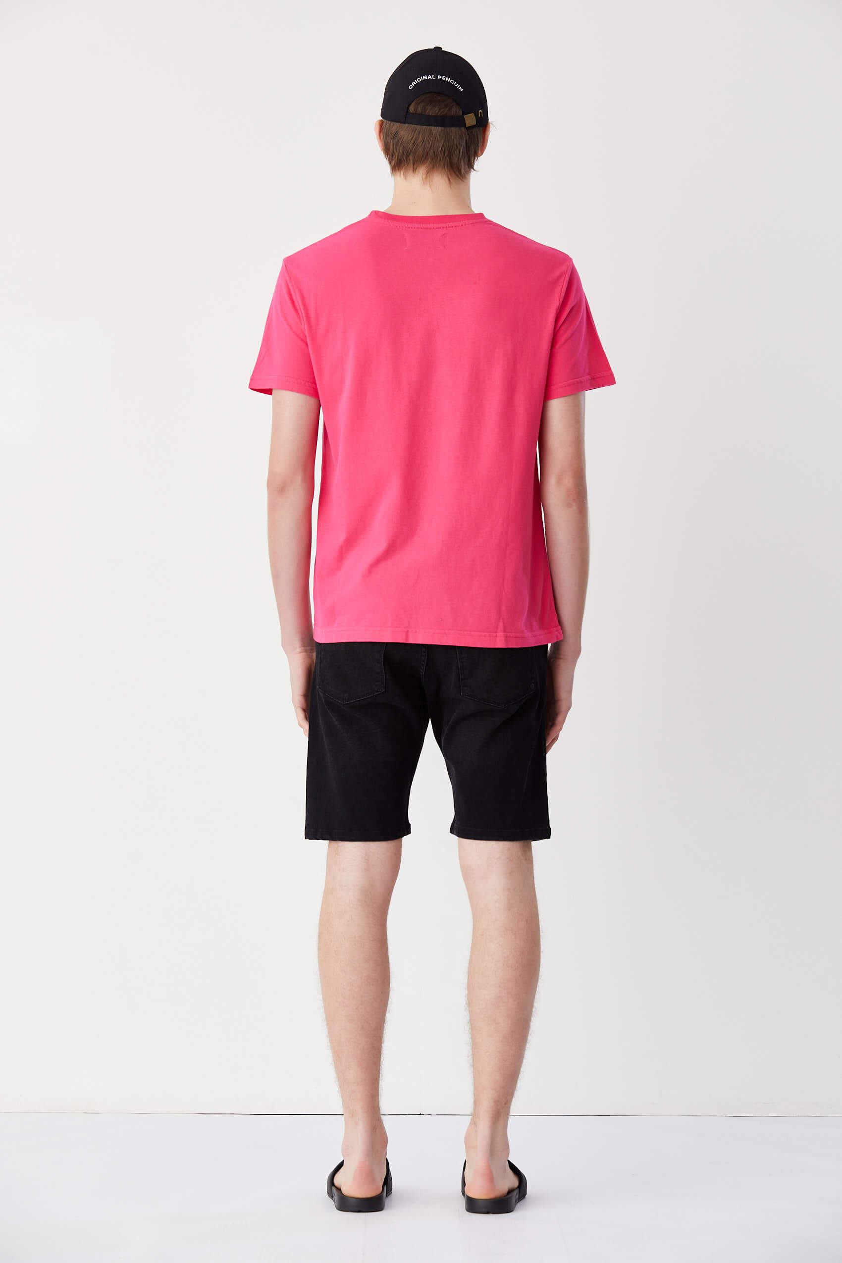 penguin_ss-basic-crew-neck-tee_15-27-2024__picture-48825