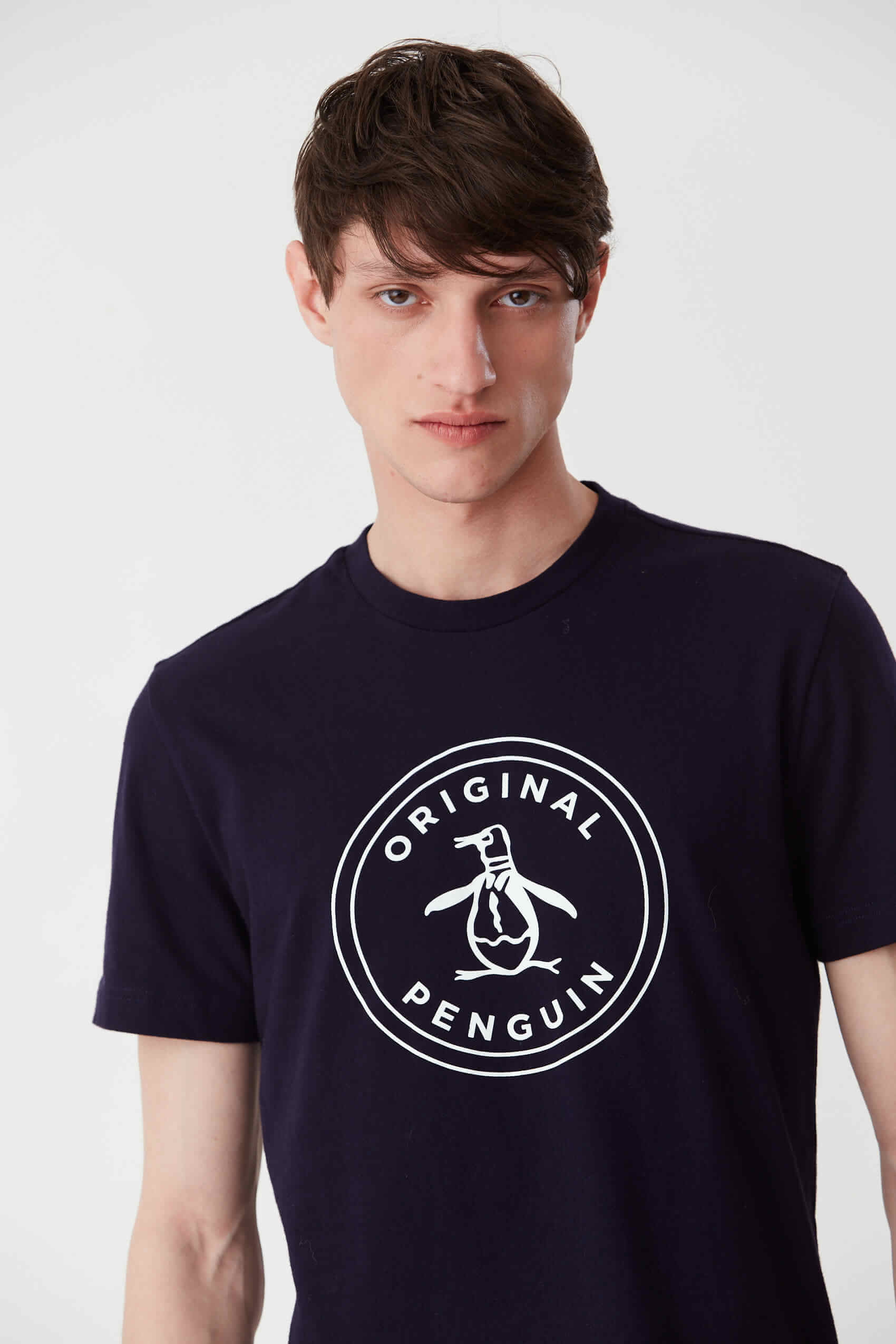 penguin_stamp-logo-tee_15-27-2024__picture-49229